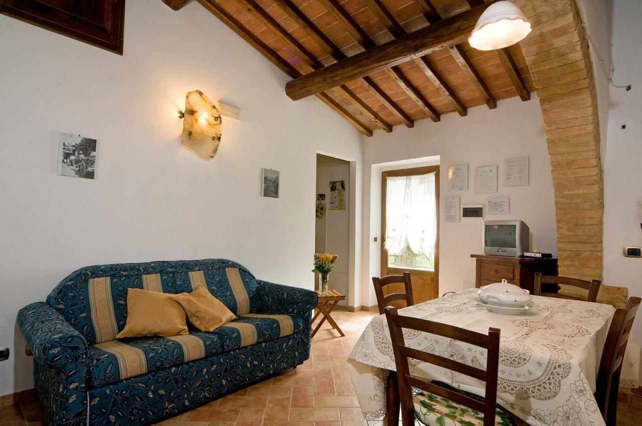 Agriturismo Fontesettimena Appartamento Rondine- Appartamento Capriolo فولتيرا المظهر الخارجي الصورة